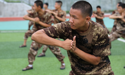 彭水縣職業(yè)教育中心軍訓