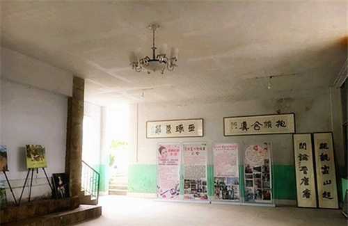 遵義美術(shù)學(xué)校小展廳