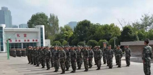 貴州國防軍事職業(yè)學(xué)校( 貴陽國防軍校)軍式訓(xùn)練