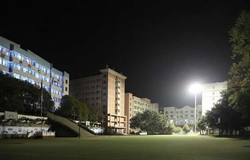 武隆縣職業(yè)教育中心學(xué)校夜景