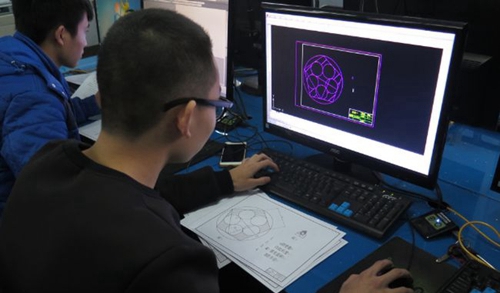 南充興光技工學(xué)校計(jì)算機(jī)課