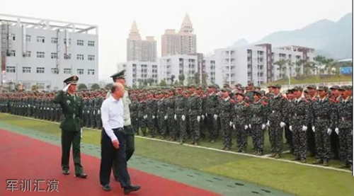 重慶旅游職業(yè)學(xué)院軍訓(xùn)匯演