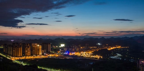 遵義職業(yè)技術學院都市夜景