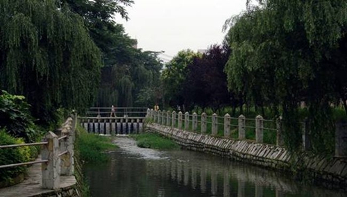 貴州城市職業(yè)學院校園景色