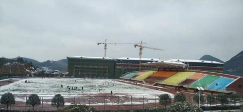 貴州電子商務(wù)職業(yè)技術(shù)學(xué)院校園雪景