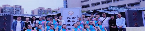 青白江城廂中學學生風采