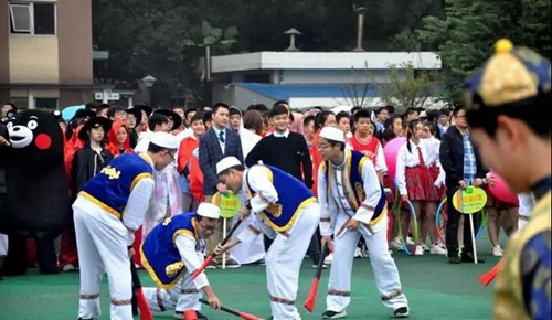 四川師范大學(xué)實驗外國語學(xué)校綜合運動會開幕式2