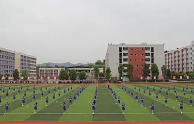 隴南師范高等專科學(xué)校學(xué)前教育學(xué)院學(xué)校食堂環(huán)境與寢室宿舍介紹