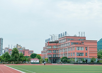 四川省南充衛(wèi)生學(xué)校專業(yè)介紹